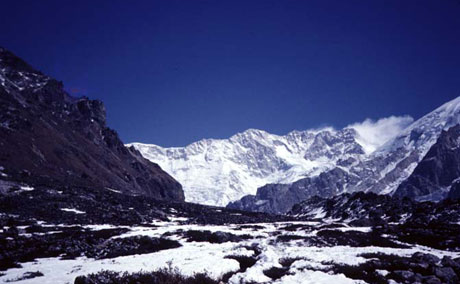 Yalung Kang (8,505m)